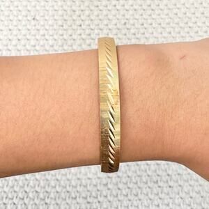 Monet Gold Tone Heavy Weight Slip On Etched Slanted Design Bangle Bracelet Vtg